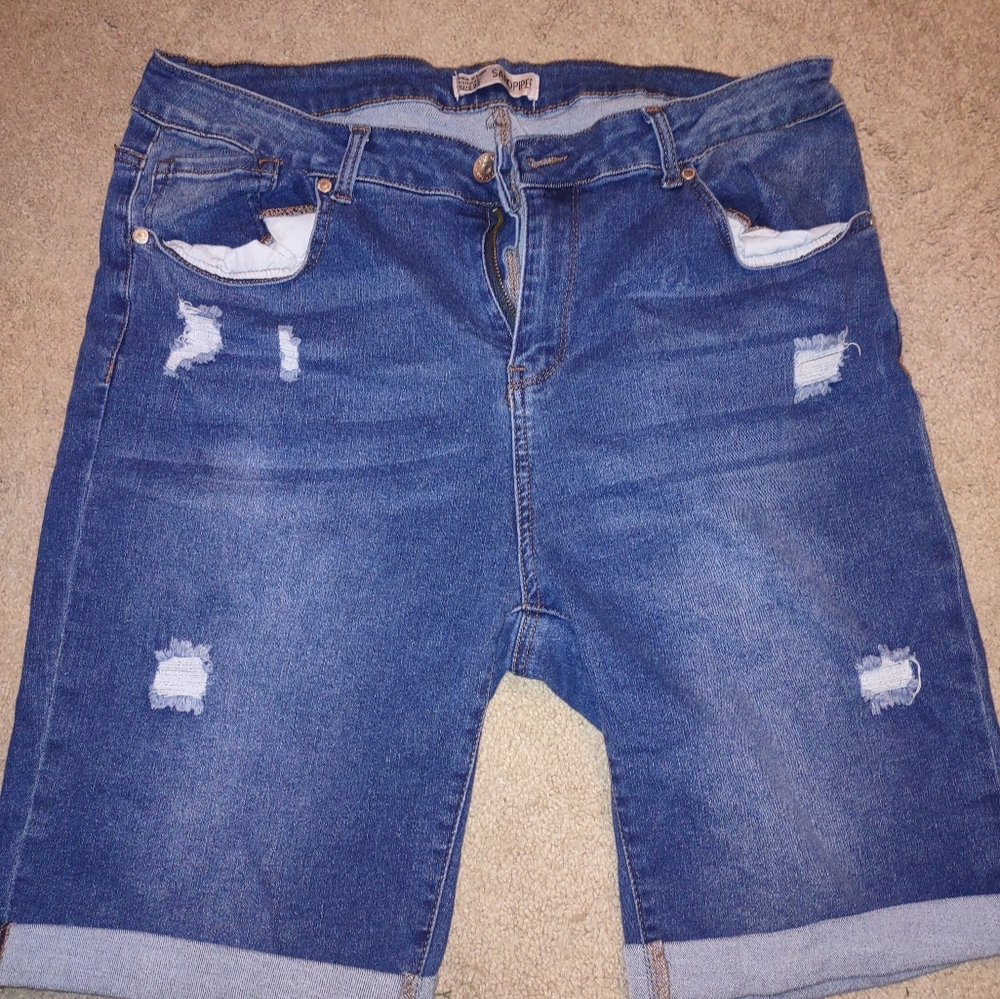 Women's Size 22 Bermuda shorts